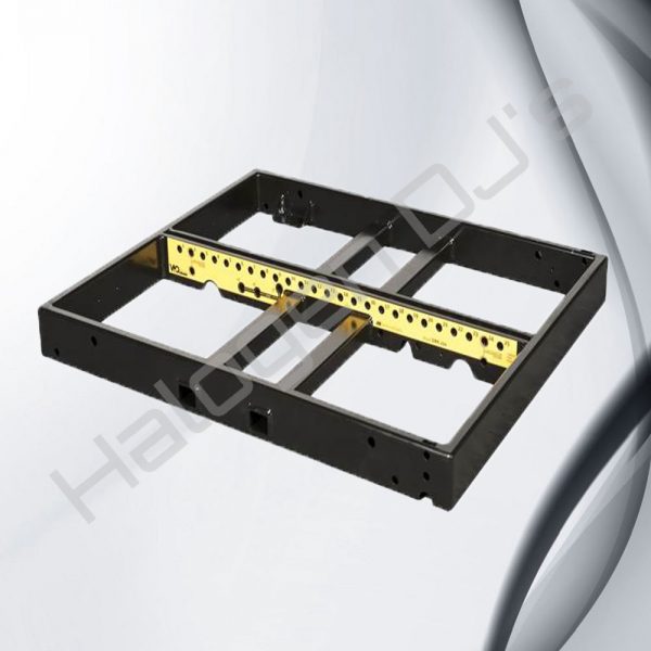 Flybar for use with dBTechnologies line array systems - dBTechnologies DRK 210 Flybar with Halogen DJ Company