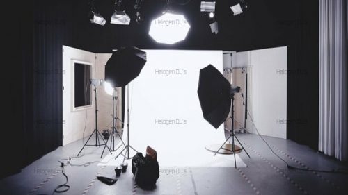Click here to learn more about our Portrait Photography services!